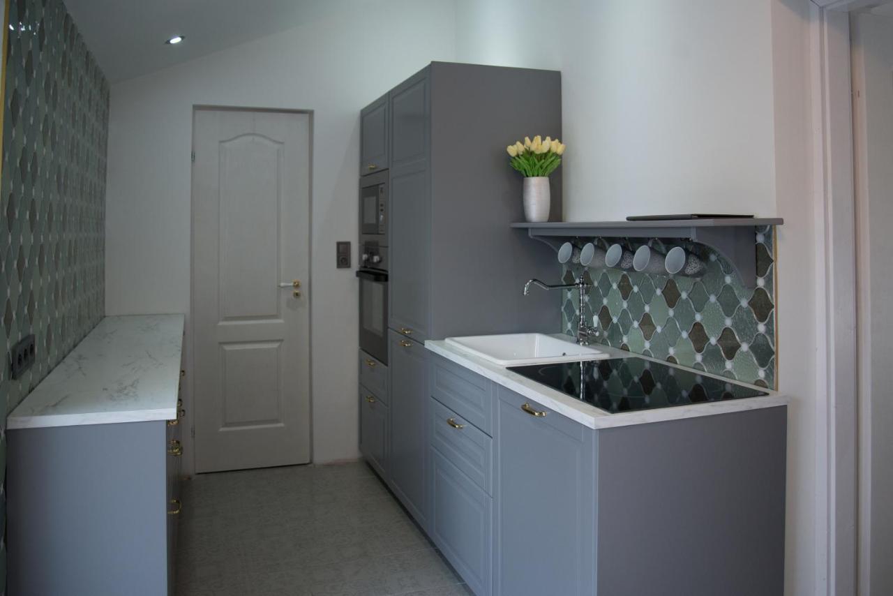 Dorothy 3 Apartment Siofok Luaran gambar